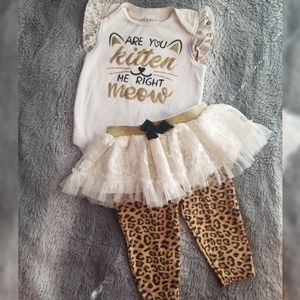 Wee Play Animal Print Onesie and Pant Set 3-6M